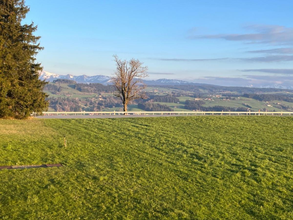 Ferienwohnung Bergblick Lindenberg im Allgäu Esterno foto